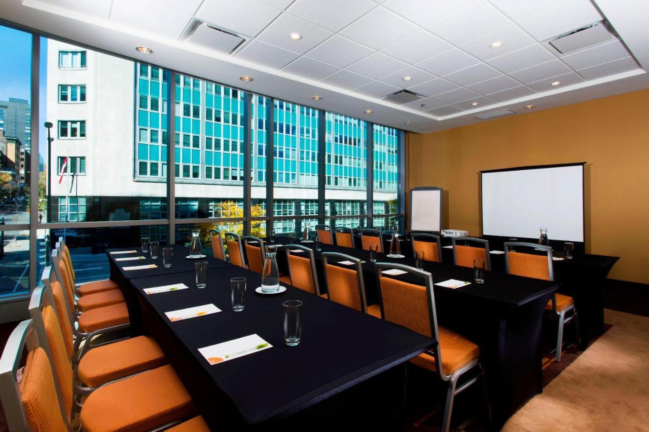 Courtyard Par Marriott Montreal Centre-Ville Eksteriør bilde