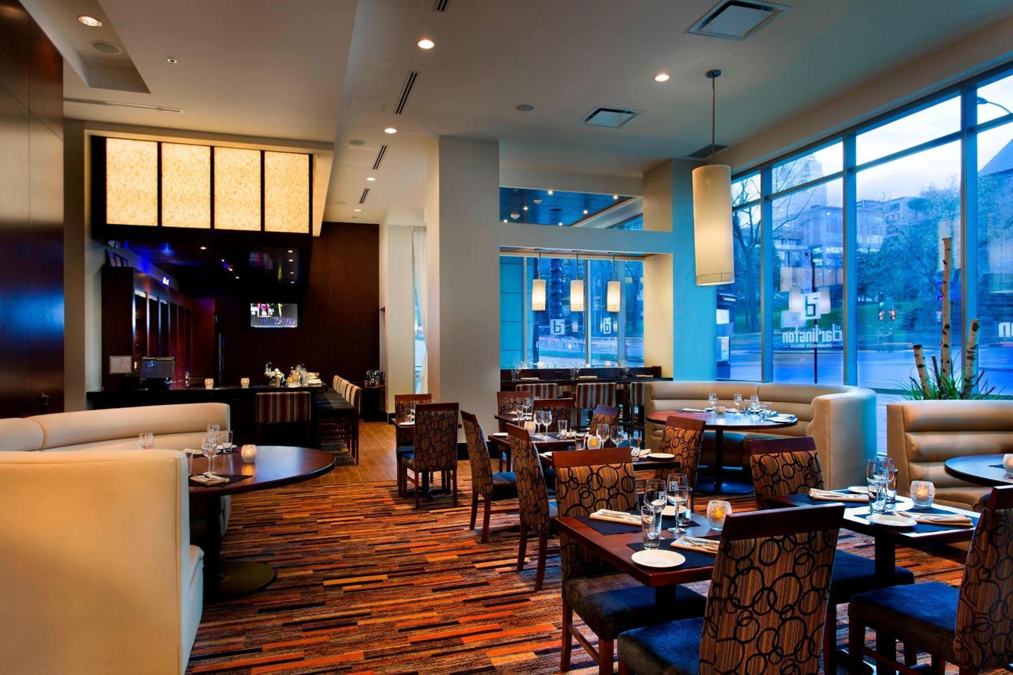 Courtyard Par Marriott Montreal Centre-Ville Eksteriør bilde