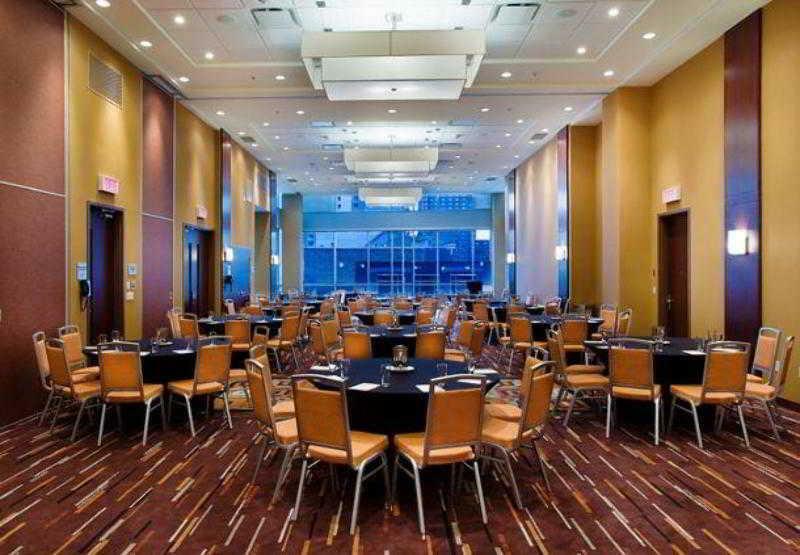 Courtyard Par Marriott Montreal Centre-Ville Eksteriør bilde